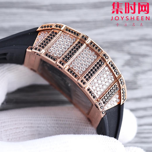 满天星壳 理查德米勒RM11-FM系列 男士腕表 人体工程学设计相吻合的品牌的标志性建筑 商品图6