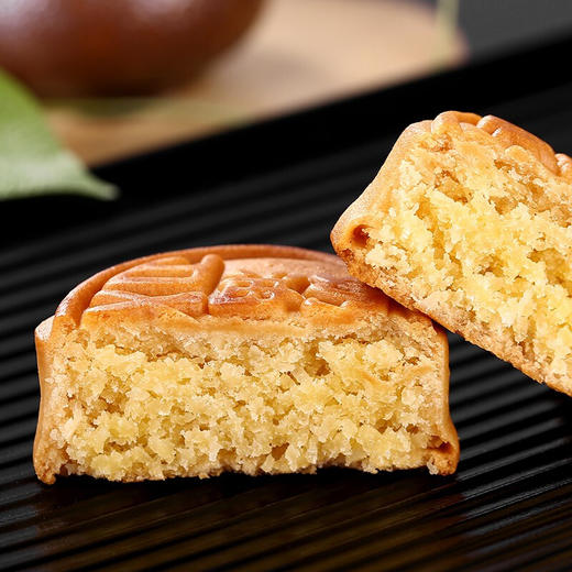 【稻香村月饼礼盒】 9饼6味奶油椰蓉蛋黄莲蓉月饼 花月圆 450g 商品图2