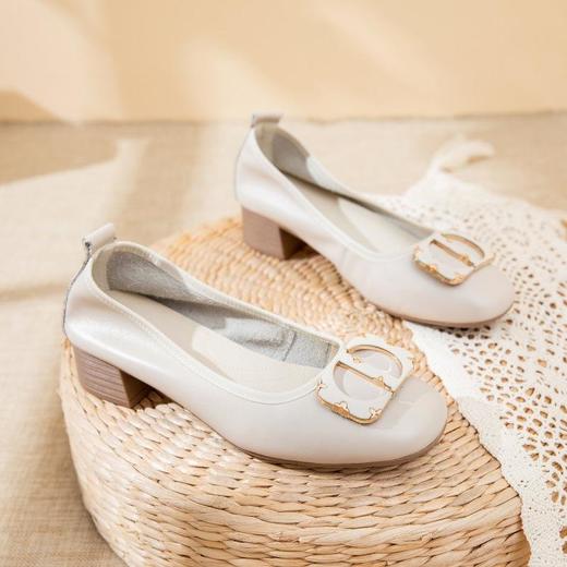 真皮粗跟浅口妈妈单鞋，中跟软底女鞋MLD2258 商品图3