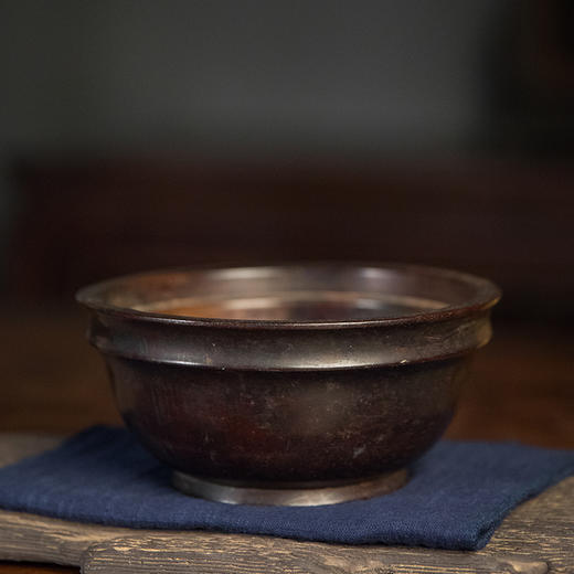 清 黄花梨一木整挖碗 商品图0