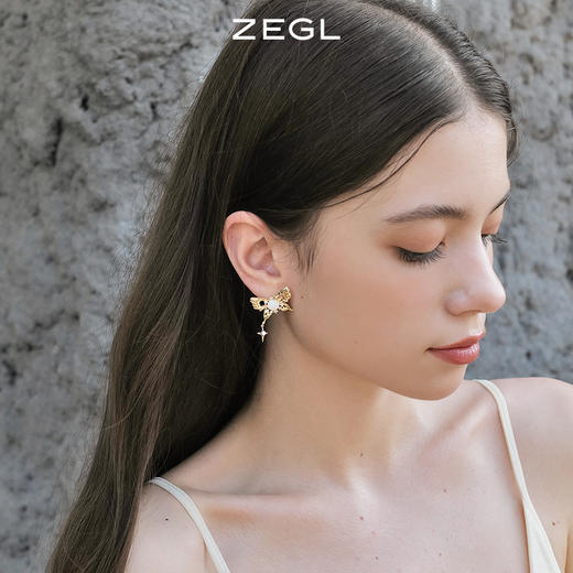 ZEGL设计师幻野系列蝴蝶耳环女小众设计感高级耳钉925银针夏耳饰 商品图5