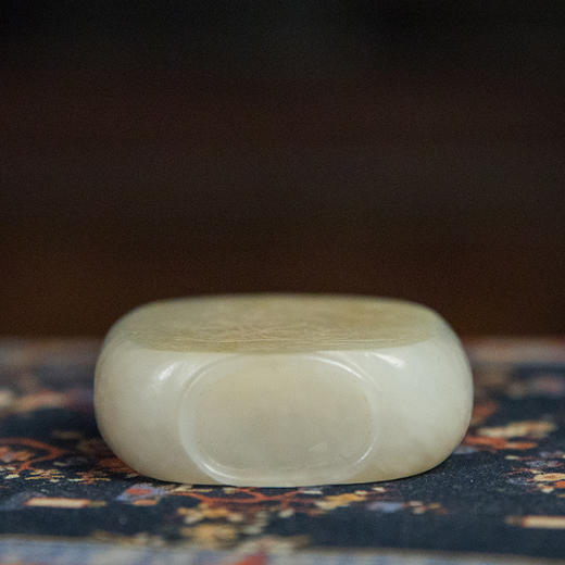 清 和田玉籽料雕童子鼻烟壶 商品图3