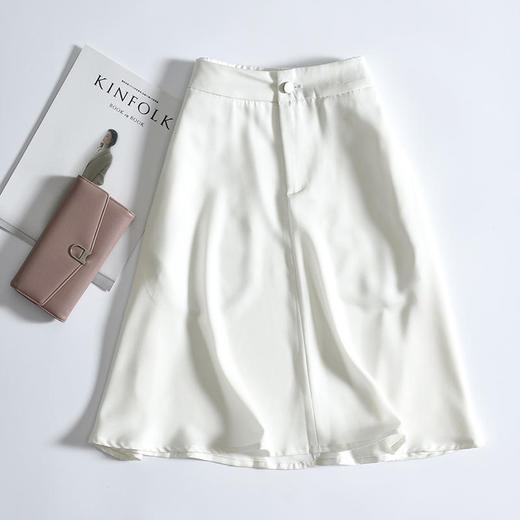 ZSQF8811新款潮流时尚气质高腰垂坠丝滑半身裙 商品图5