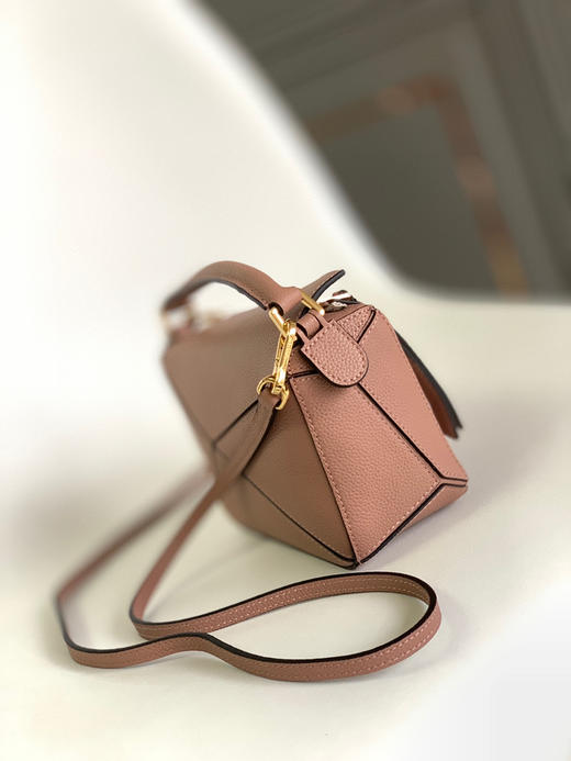 Loe*we Puzzle mini-豆沙粉 商品图2