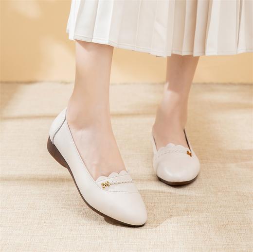 时尚休闲，秋季新款头层牛皮软底单鞋工作鞋浅口平底妈妈鞋MLD-7366 商品图2