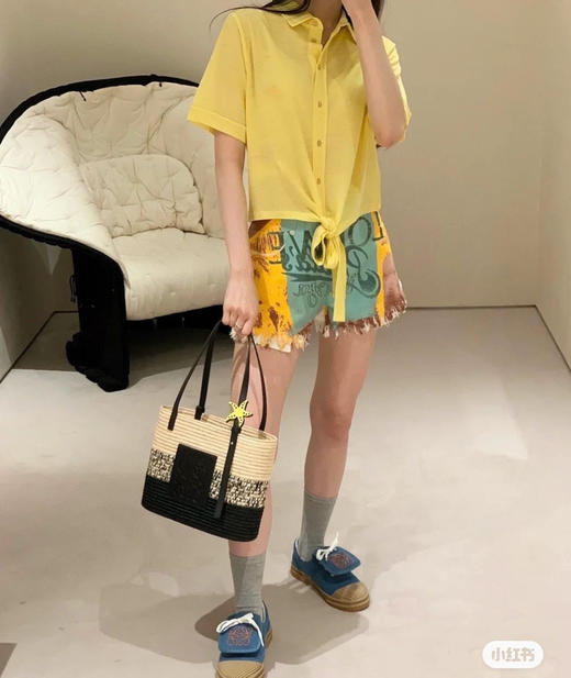 𝑳𝒐𝒆𝒘𝒆🔥渐变酒椰纤维和牛皮革方形Basket手袋🧺 商品图10