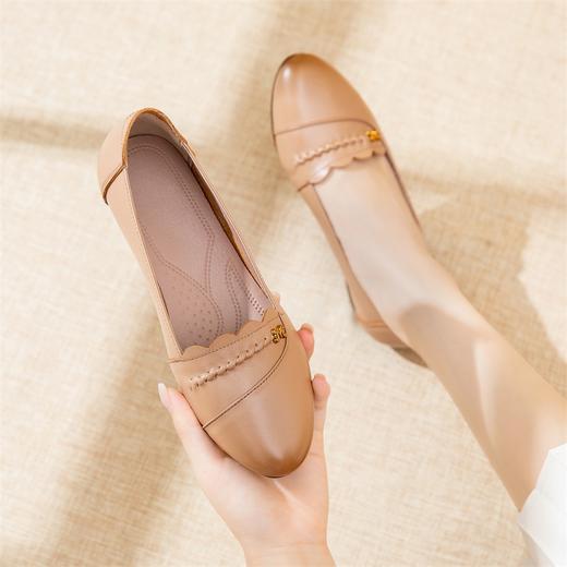 时尚休闲，秋季新款头层牛皮软底单鞋工作鞋浅口平底妈妈鞋MLD-7366 商品图3