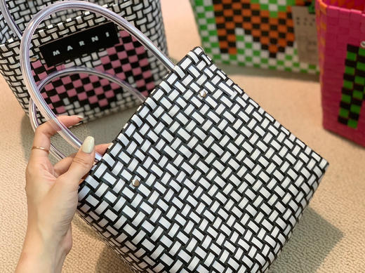 黑色Mari 手工编织菜篮 商品图5