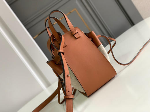 Loe*we🔥Mini 吊床- 棕色平纹 商品图3