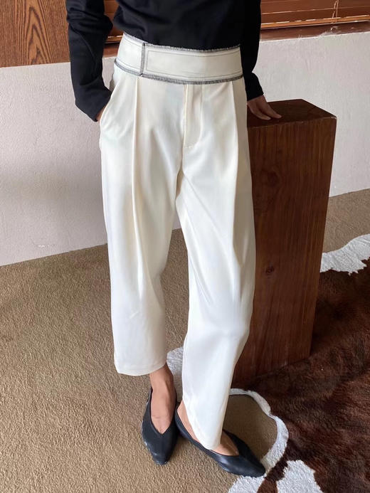 Viktoria Chan | Lexi patched trousers [长裤 黑AW2128 / 白AW2127] 商品图0