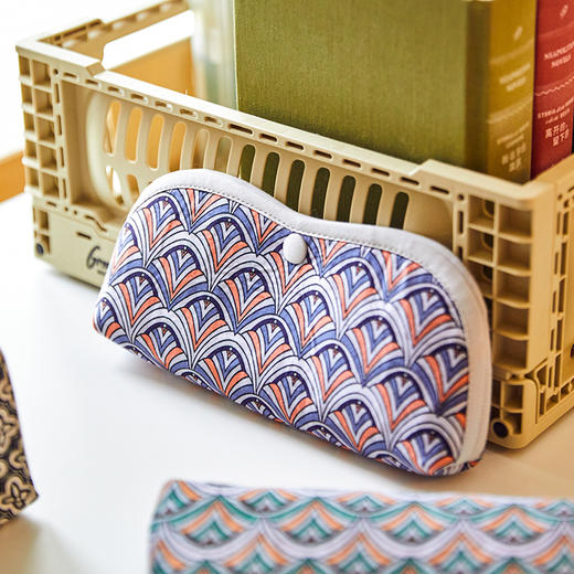 水波与钻石系列布艺眼镜盒便携抗压 商品图1