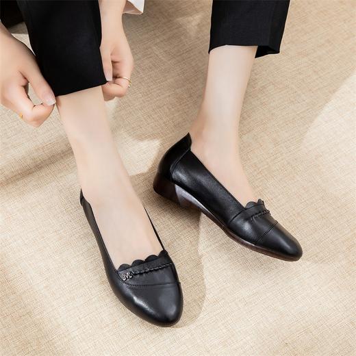 时尚休闲，秋季新款头层牛皮软底单鞋工作鞋浅口平底妈妈鞋MLD-7366 商品图1