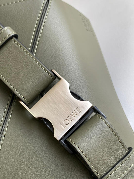 Lo*we🔥新款经典Puzzle 腰包-军绿18 商品图6