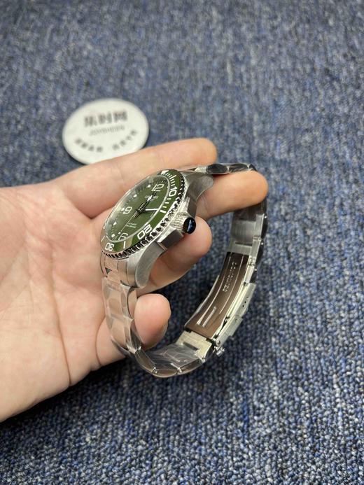 浪琴新款康卡斯系列 男士腕表 增强夜光持久效果！
机芯：搭载进口西铁城 商品图3