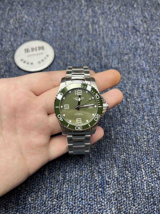 浪琴新款康卡斯系列 男士腕表 增强夜光持久效果！
机芯：搭载进口西铁城 商品图0