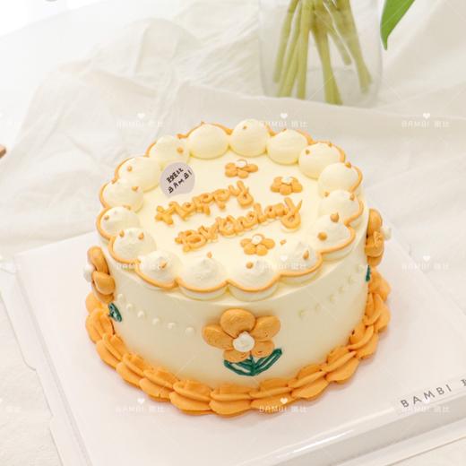 复古裱花黄色系蛋糕 商品图0