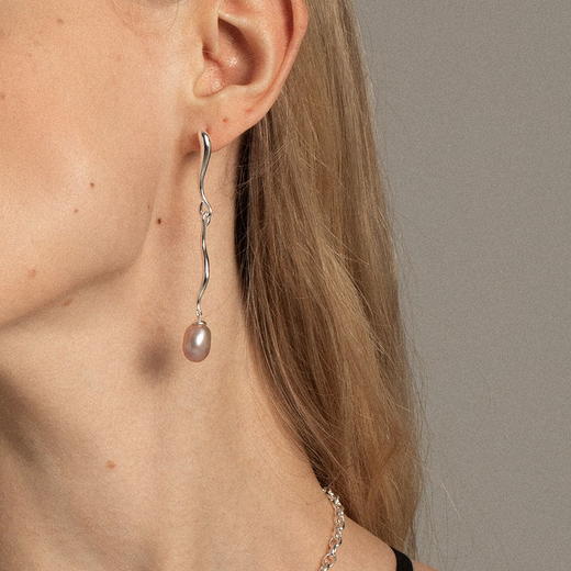 水滴珍珠耳环 UNFOLDSThe Amulet Water-Drop Earrings Gold White Pear 商品图3