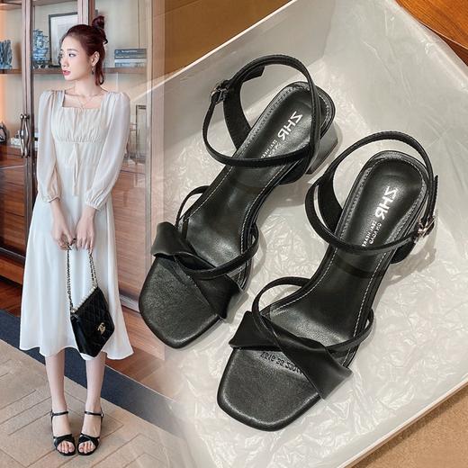 【ZHR】2022年夏季新款时装粗跟凉鞋女士一字带外穿中跟黑色高跟鞋子 商品图2