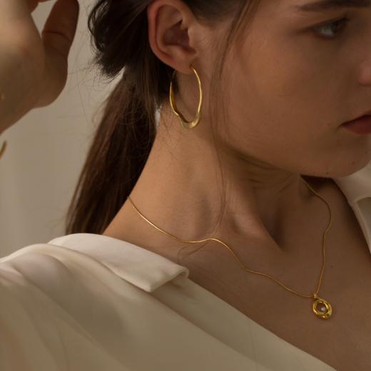 雕塑珍珠项链金色UNFOLDS   Blossom Pearl Necklace Gold 商品图5