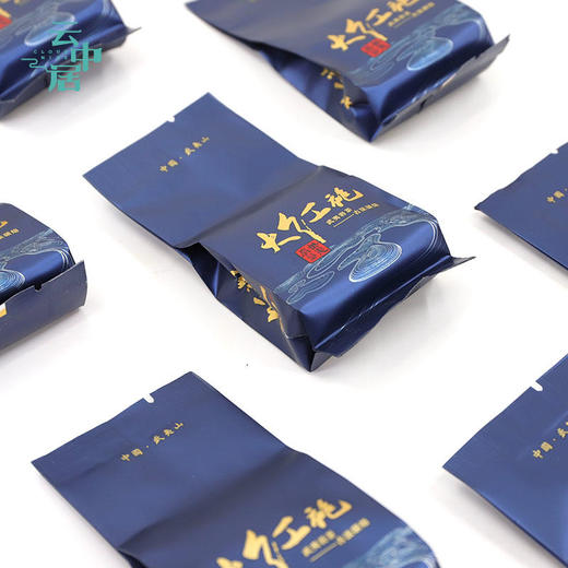 云中居 礼 乘风破浪大红袍礼盒装240g（8g×30） 商品图3