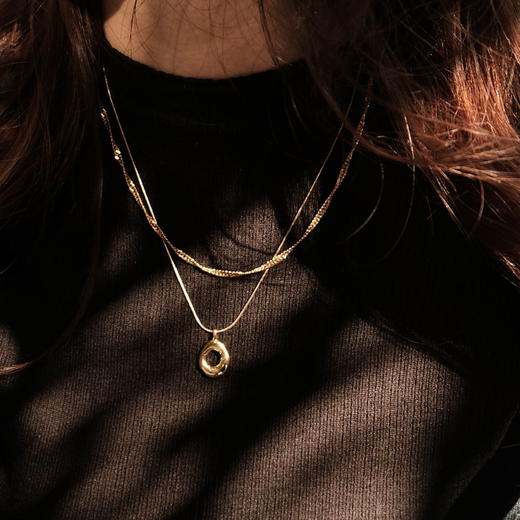 雕塑珍珠项链金色UNFOLDS   Blossom Pearl Necklace Gold 商品图3