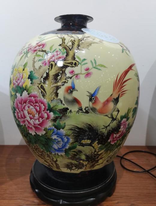 粉彩满园春色石榴瓶 商品图0