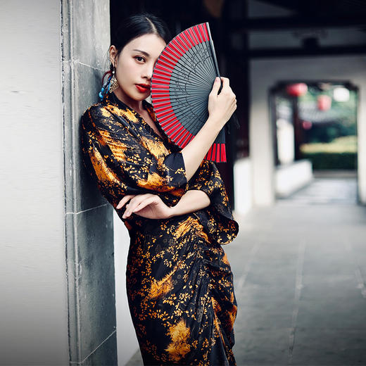 四英寸2022暗香疏影初夏新款轻熟风古风连衣裙长袖大气中长91205 商品图1