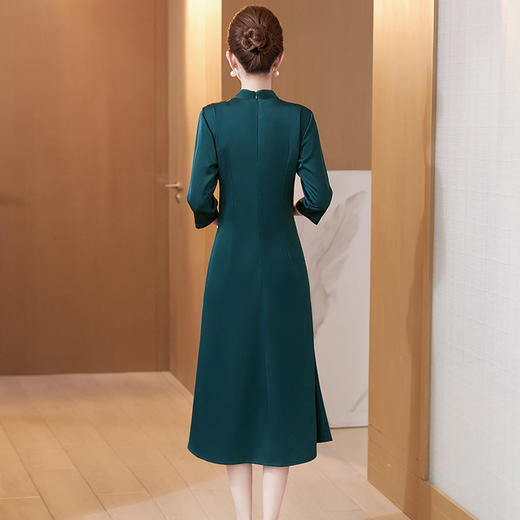 高贵优雅，新款婚宴礼服妈妈装喜婆婆气中长款连衣裙礼服LC-2267 商品图3