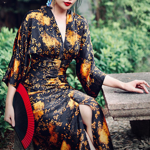 四英寸2022暗香疏影初夏新款轻熟风古风连衣裙长袖大气中长91205 商品图2