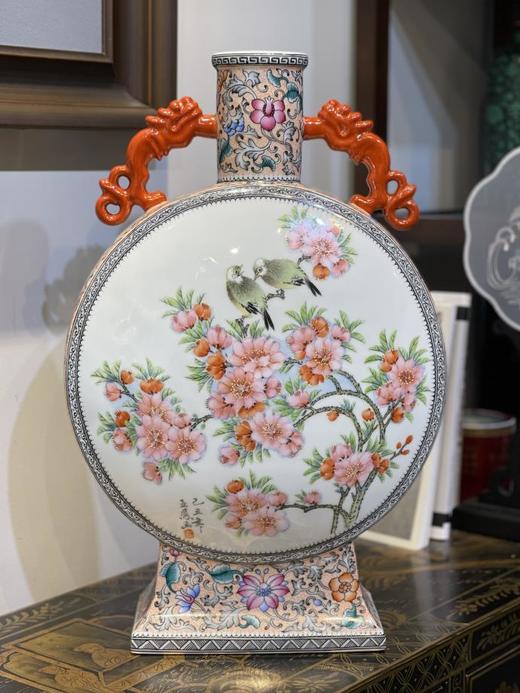 水点桃花抱月瓶 商品图0