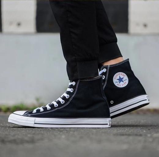 匡威经典男女高帮帆布鞋 商品图1