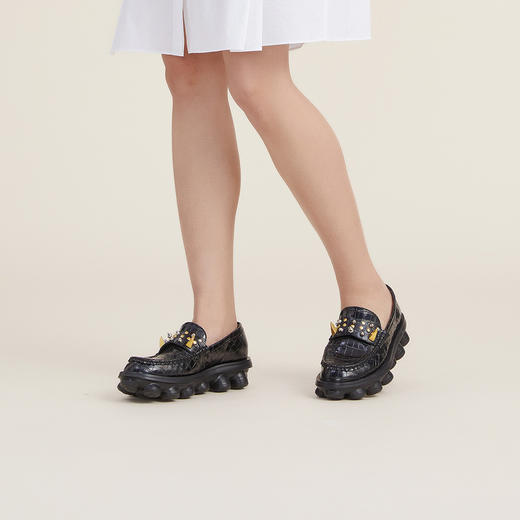 谜底2022秋季新款厚底松糕单鞋法式学院风女223MX1442 商品图3