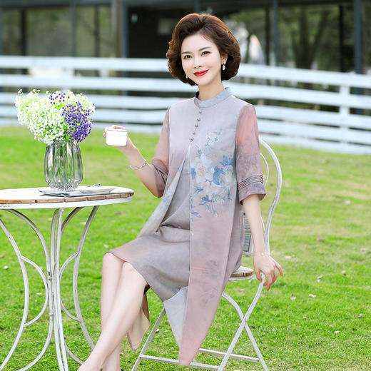 YJR-AA812新款优雅气质宽松立领五分袖拼接假两件印花雪纺连衣裙 商品图2