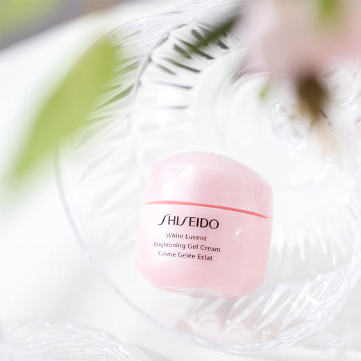 资生堂 光透耀白凝霜15ml新透白面霜 保湿提亮美白淡斑 商品图3