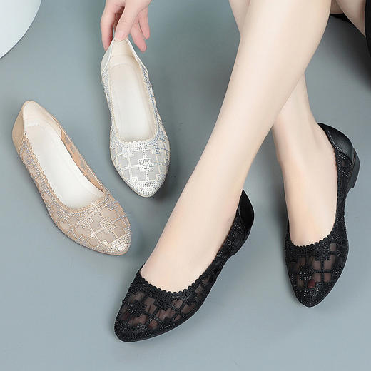 新款女单皮鞋低跟打孔透气凉鞋  KQ-LJ082 商品图0