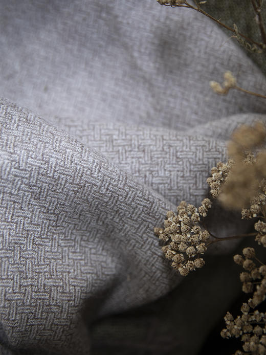 AT邸尔铂 · 法国进口奢华家纺游牧者NOMADE家居床品配件搭毯 商品图3