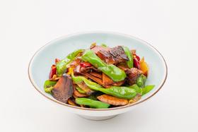 咸肉芦蒿炒香干