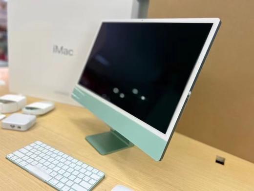 【编号421220】超值新品！全新国行官翻iMac 24寸苹果一体机！  ①中配：绿/蓝色 配置：M1芯片8核/8G内存/256G固盘/8核GPU/带指纹识别键鼠套装！ 促销价：官网在售11499元， 商品图2