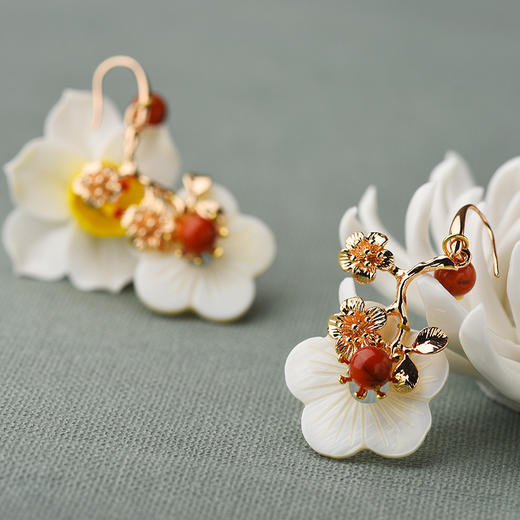 JGL-03220199贝壳花南红时尚镀金耳环 女夸张古风耳坠气质长款耳饰 商品图2