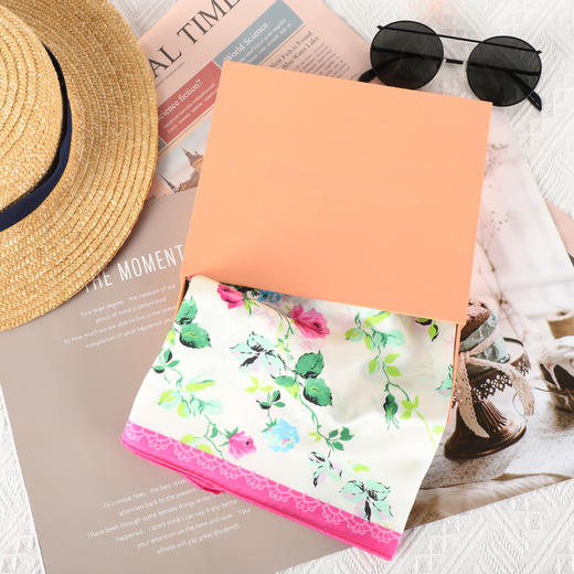 韩国品牌（桑蚕丝棉）印花小方巾 7A 7B 5B 上 商品图4