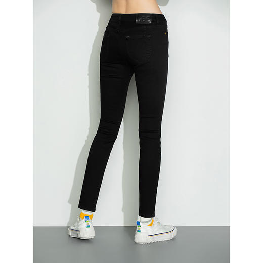 Lee商场同款22秋季新品女418修身中腰牛仔裤黑色LWB1004185TR-898 商品图1