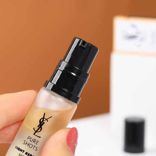 YSL圣罗兰夜皇后小样悦享青春夜间焕肤精华液7ml 商品图3