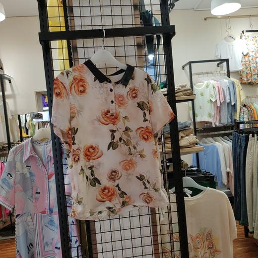 女短款上衣41298 商品图0