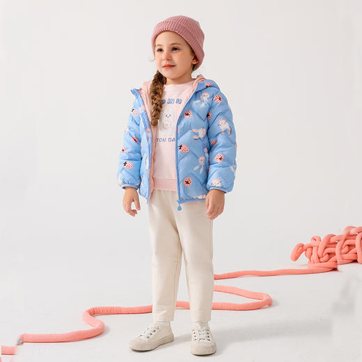 棉果果商场同款秋季新款女童满印连帽轻羽绒外套M322102922437 商品图0