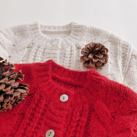 【马克珍妮 芦芙】秋装新款 女童柔软羊毛厚款针织开衫221650 商品图4