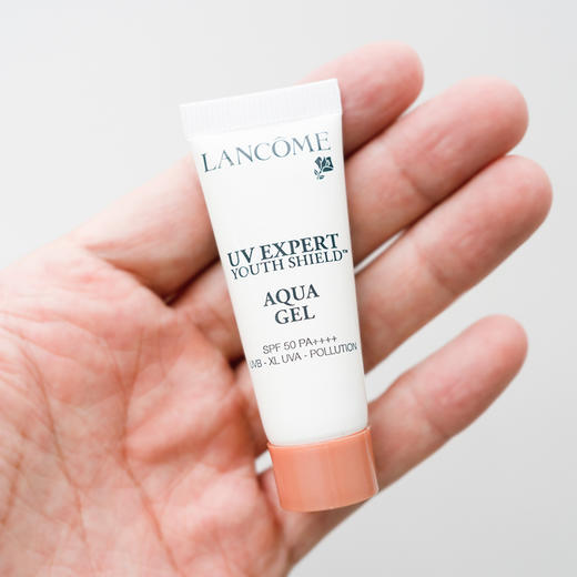 【42元会员福利】兰蔻轻透水漾防晒乳10ml（中小样）（4.7） 商品图1