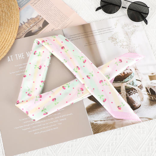 韩国品牌（桑蚕丝棉）印花小方巾 F175 F176 F177 上 商品图5