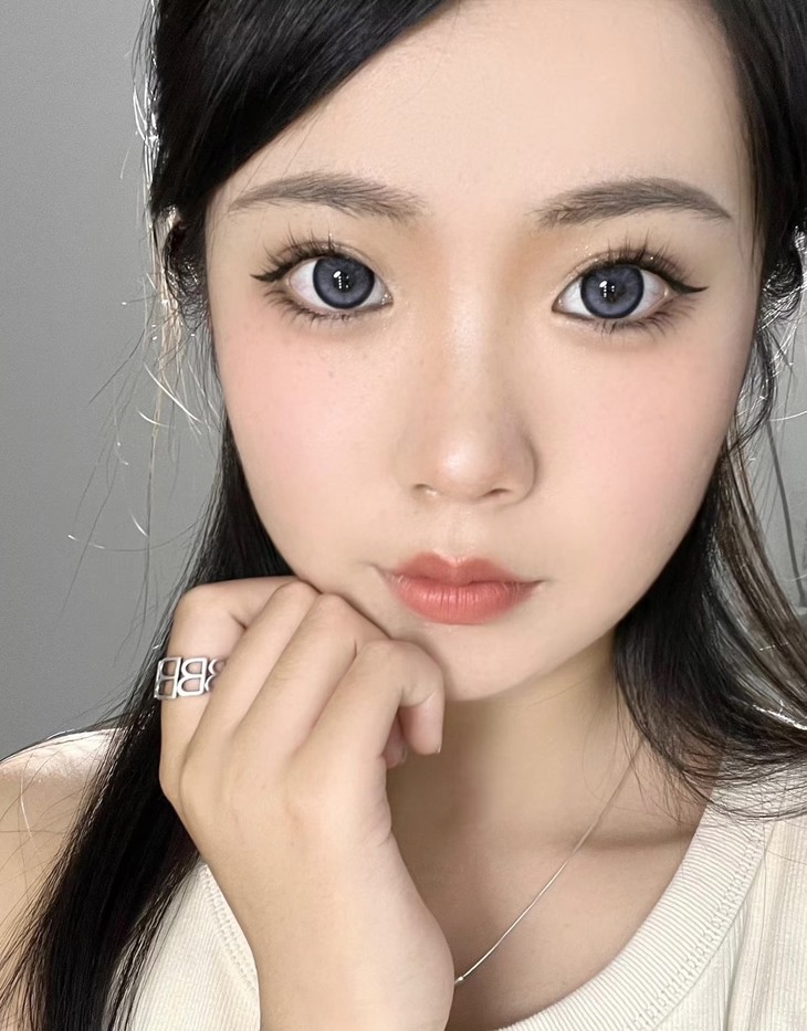 Morea年抛隐形眼镜 灰紫钻石14.5mm 一副/2片-VVCON美瞳网19