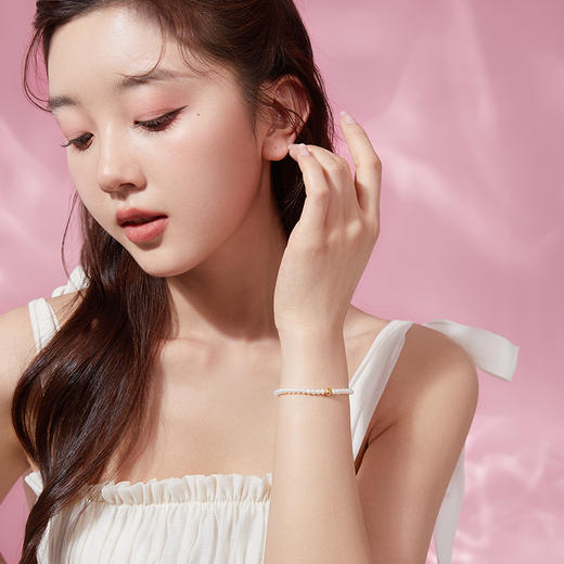 周六福珍珠手链女款黄18K金优雅珍珠手饰送女友官方正品 商品图3