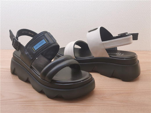 2022豪行夏季新款正品女鞋真皮休闲舒适百搭厚底女凉鞋22251819 商品图3